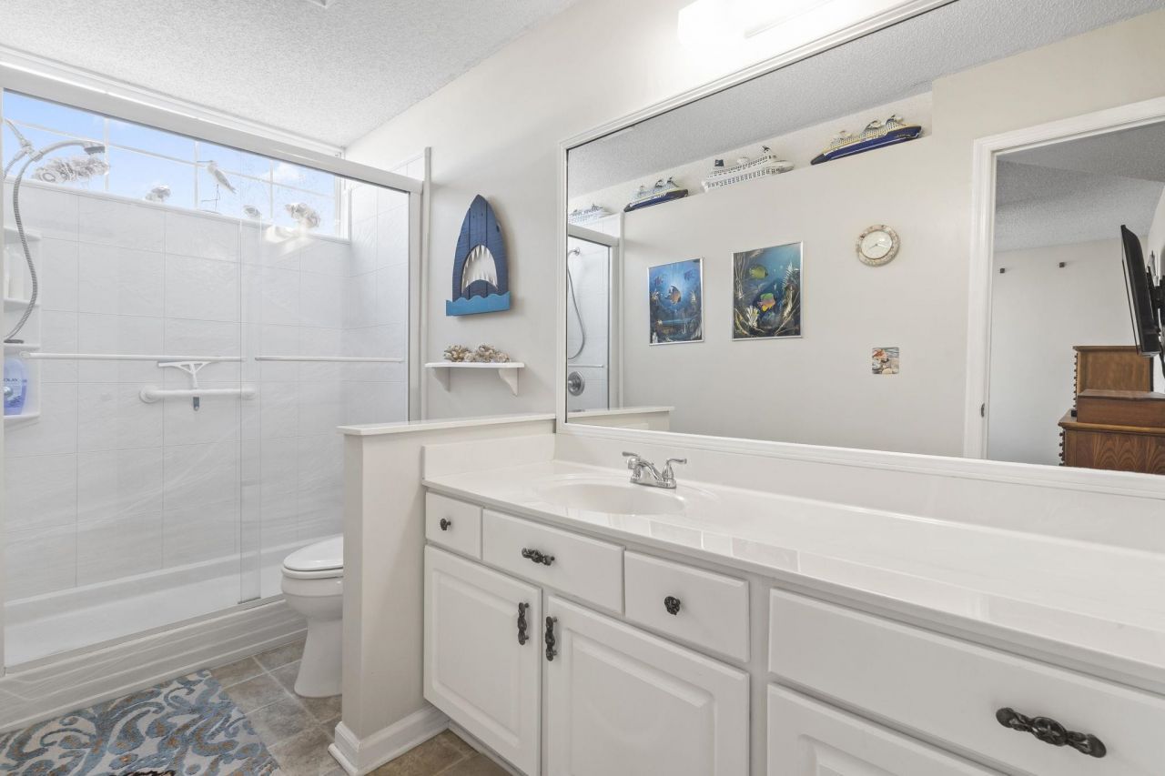 8835 Chandler Dr. Photo 25