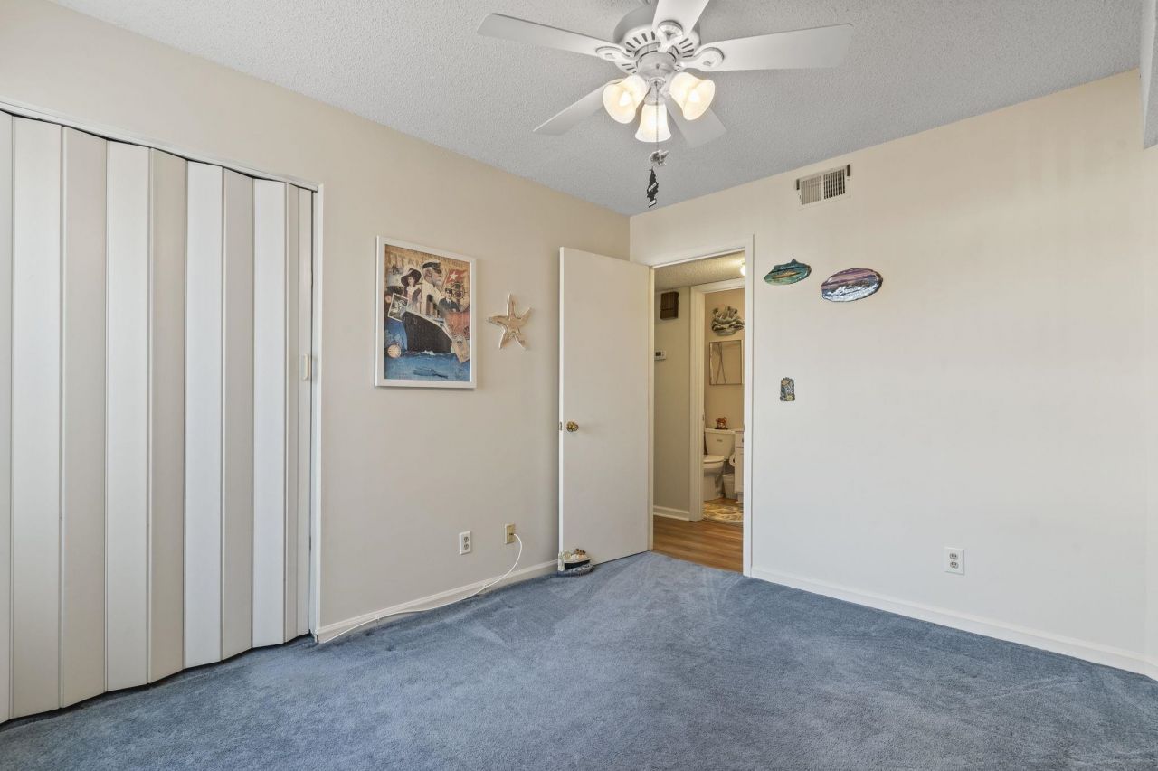 8835 Chandler Dr. Photo 33