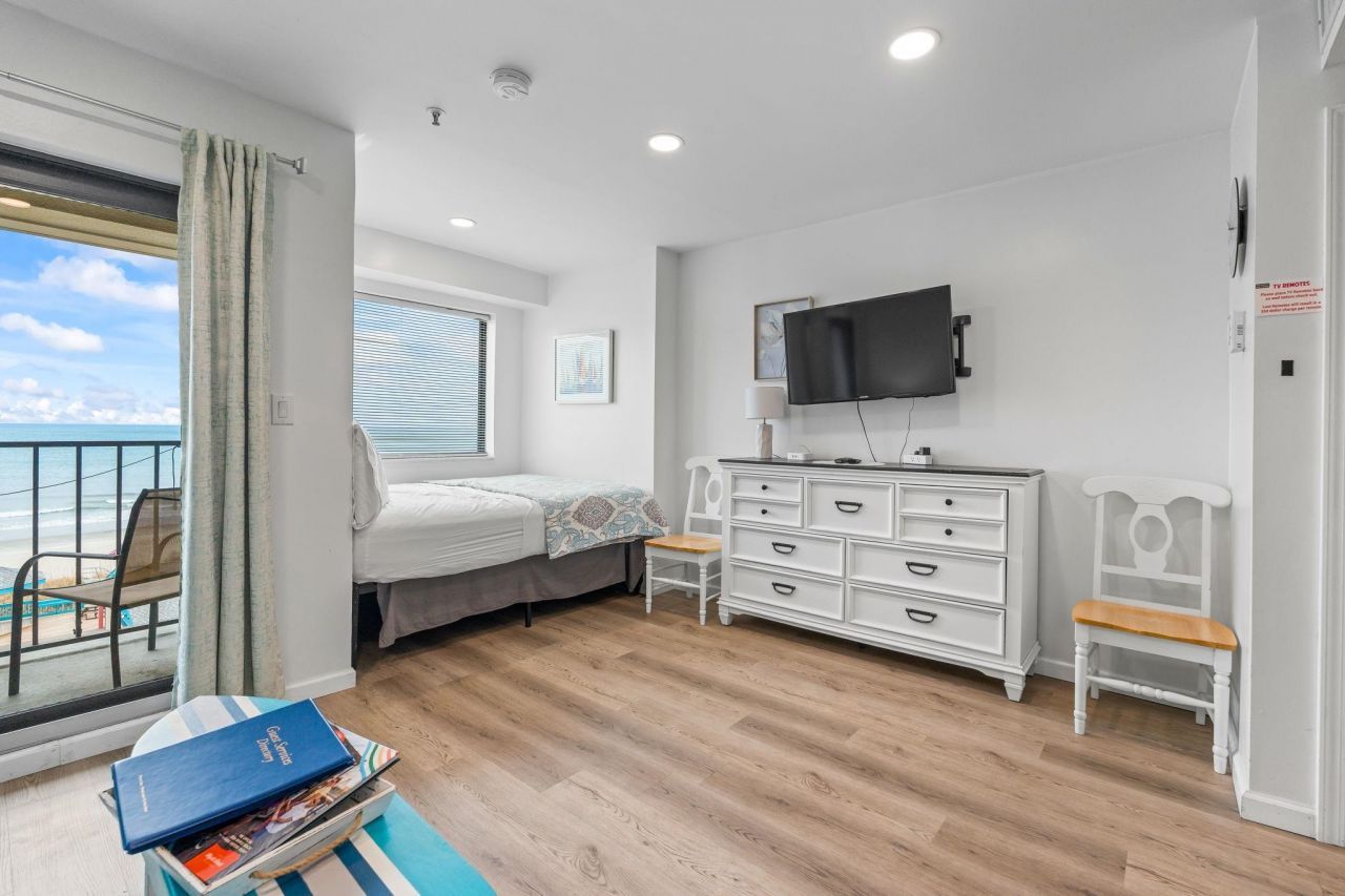 5905 South Kings Hwy.  Photo 8