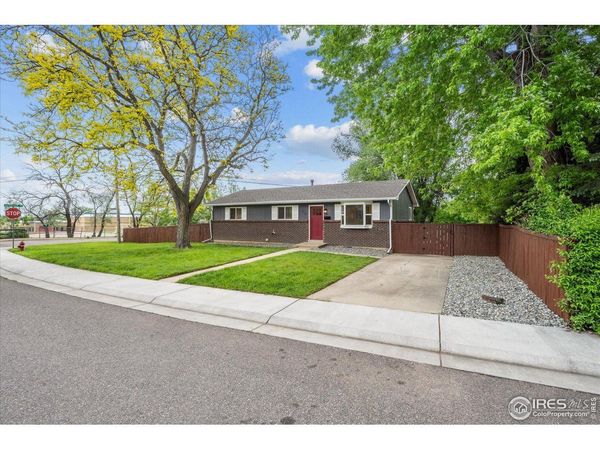518 Sunset Dr, Louisville, CO 80027