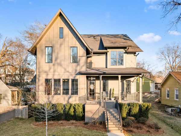 122 38th Ave N, Nashville, TN 37209