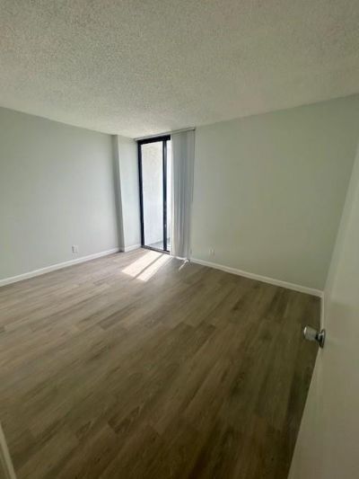 3300 NE 192nd Street, Unit 1901, Miami, FL 33180 Photo