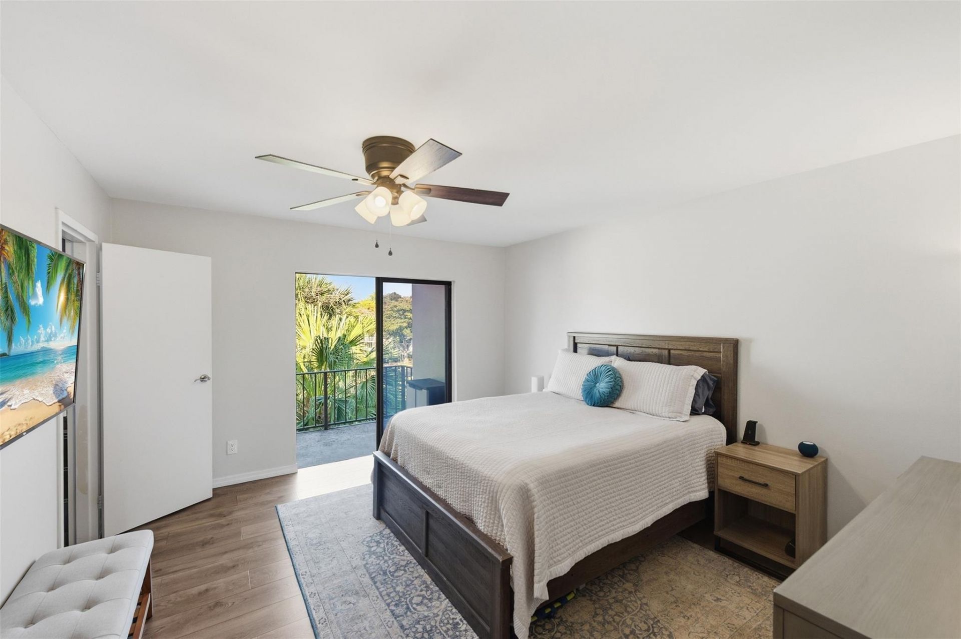 301 N Pine Island Road, Unit 217, Plantation, FL 33324 Photo