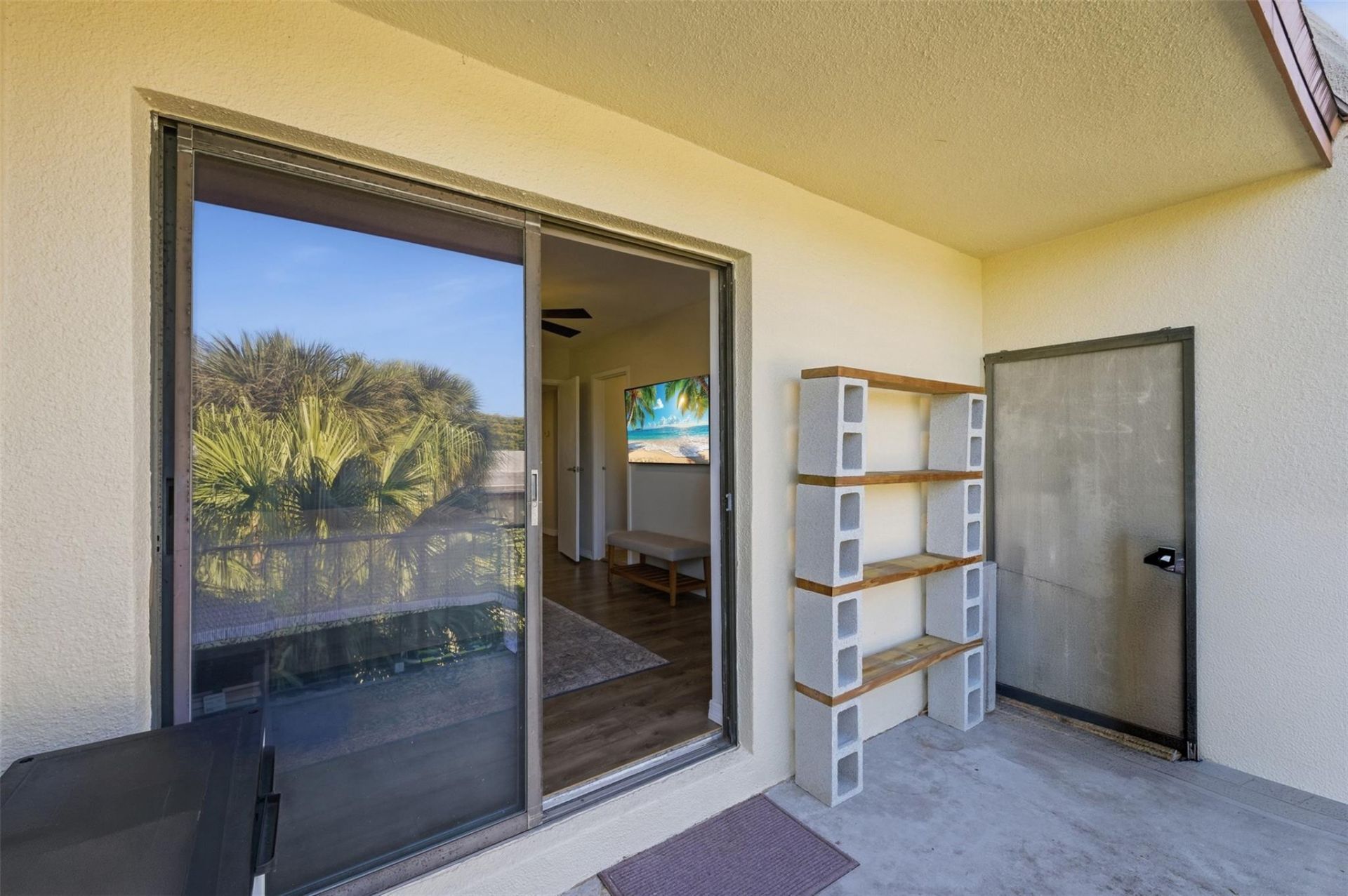 301 N Pine Island Road, Unit 217, Plantation, FL 33324 Photo