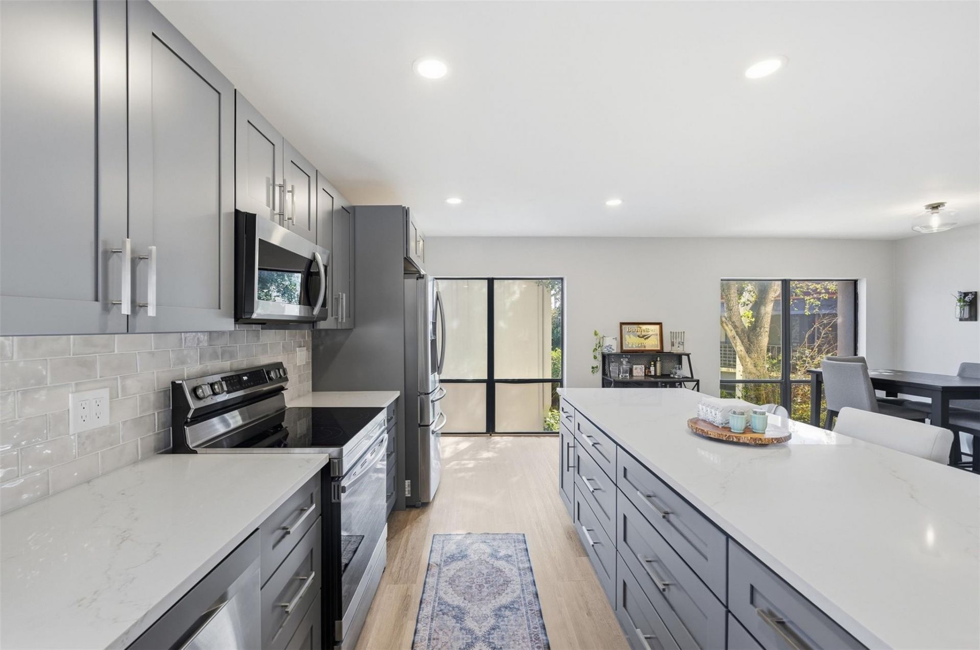 301 N Pine Island Road, Unit 217, Plantation, FL 33324 Photo