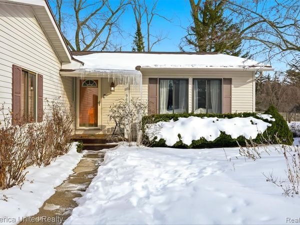 968 Touraine Avenue, East Lansing, MI 48823