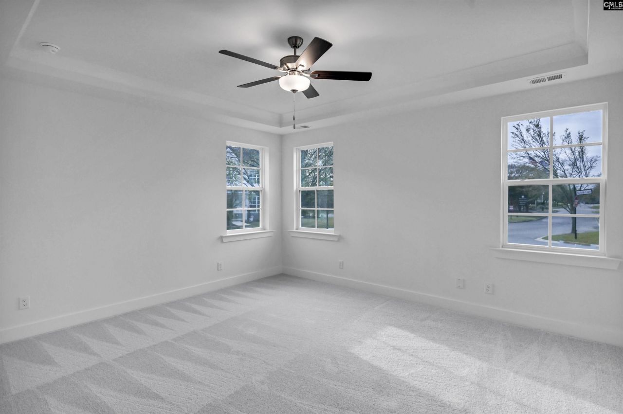 500 Adelaide Court Photo 17