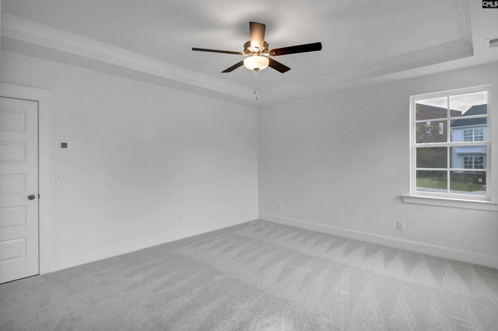 500 Adelaide Court Photo 19