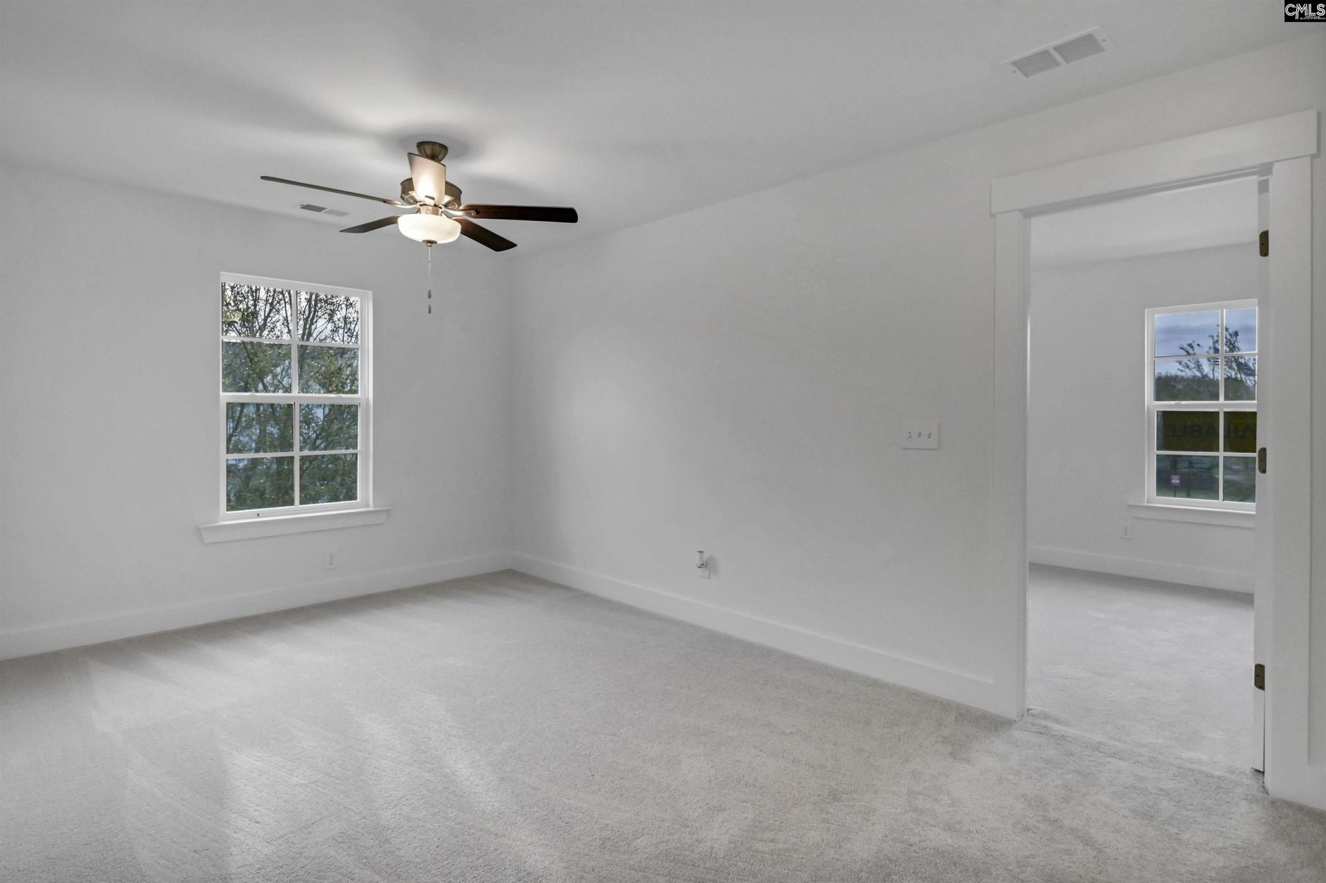 500 Adelaide Court Photo 29