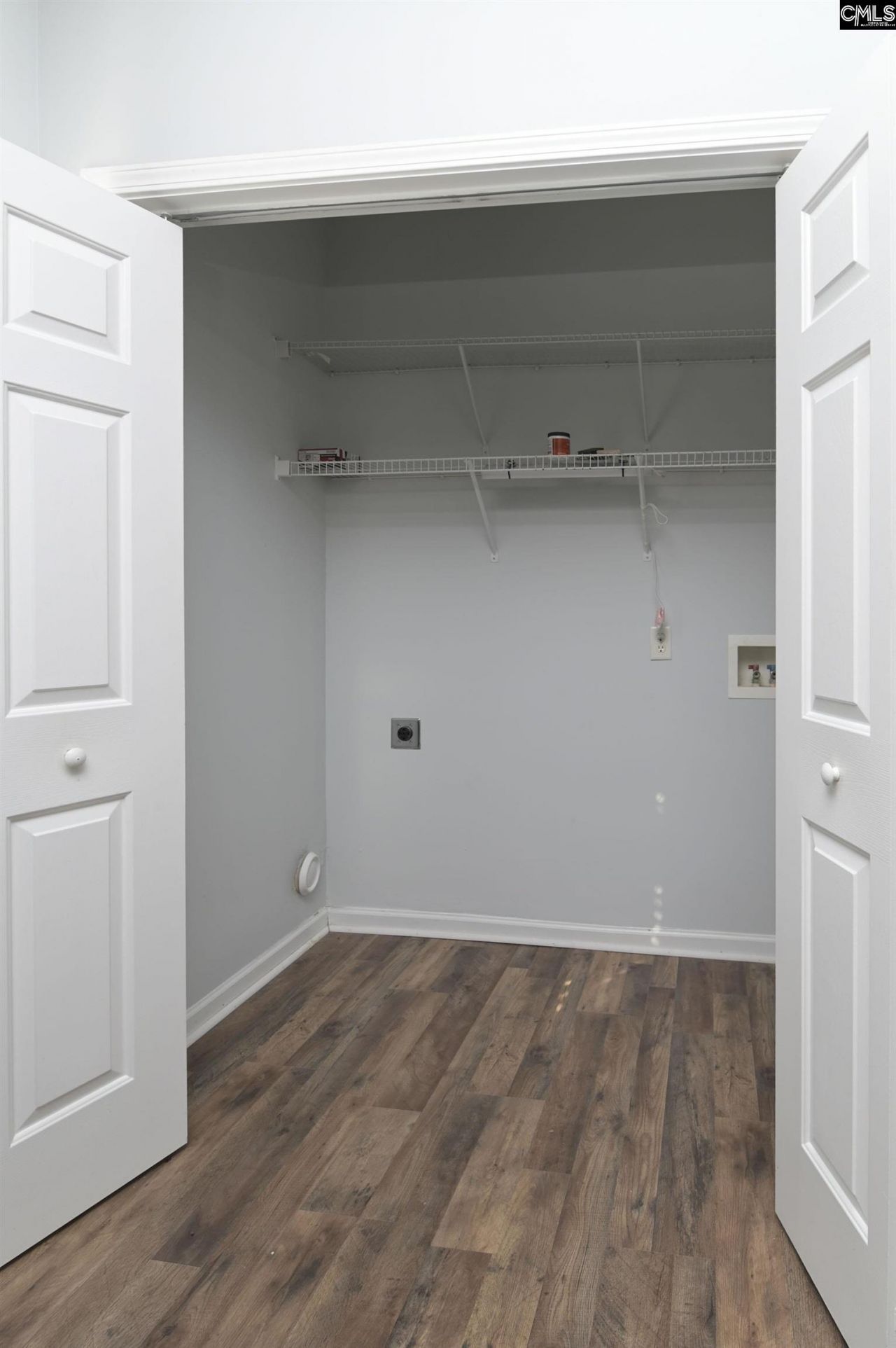 313 Castleburg Lane Photo 21