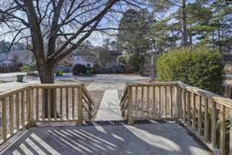 313 Castleburg Lane photo 4