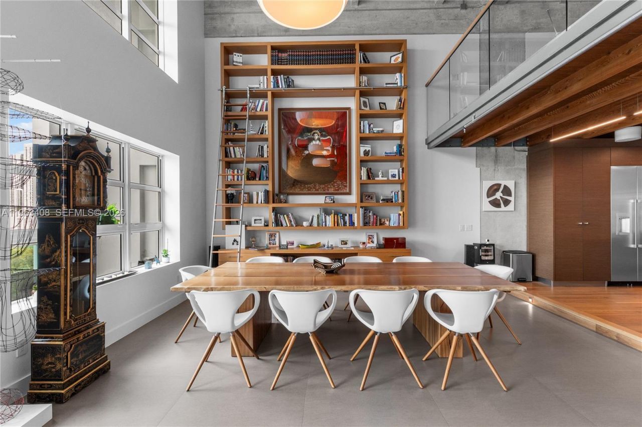 1749 NE Miami Ct, Unit 605, Miami, FL 33132 Photo