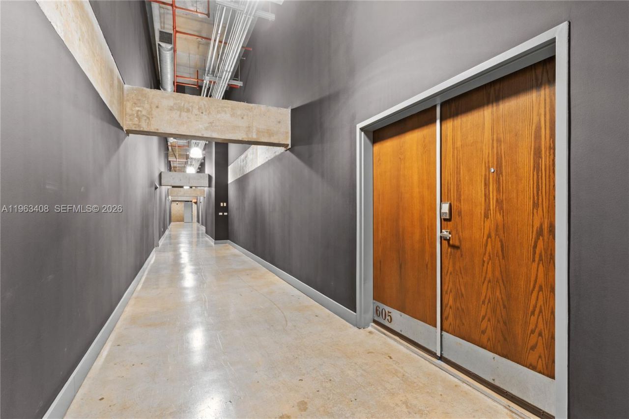 1749 NE Miami Ct, Unit 605, Miami, FL 33132 Photo