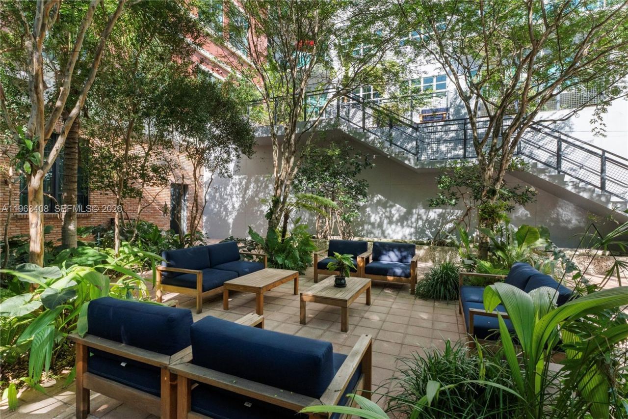 1749 NE Miami Ct, Unit 605, Miami, FL 33132 Photo