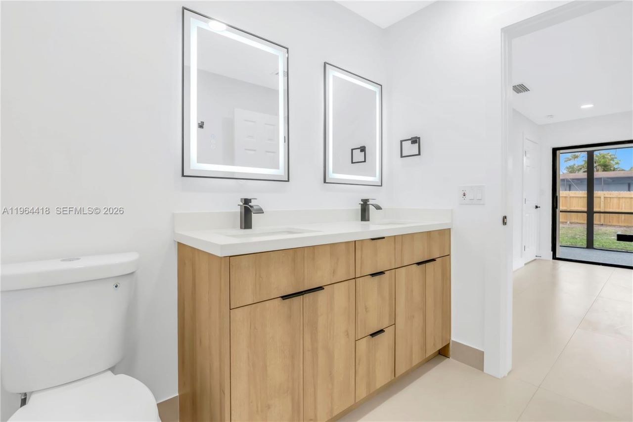 9461 NW 19th Pl, Sunrise, FL 33322 Photo