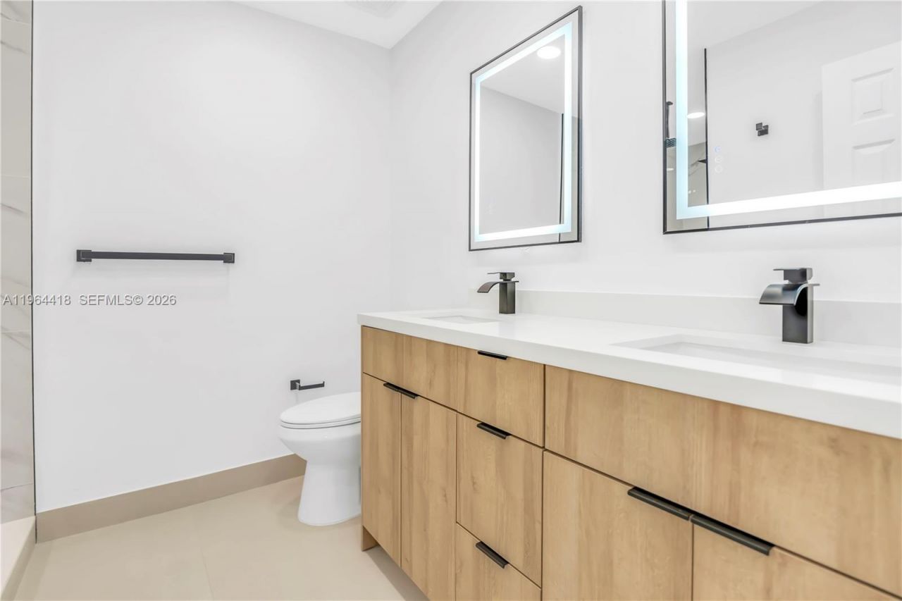 9461 NW 19th Pl, Sunrise, FL 33322 Photo