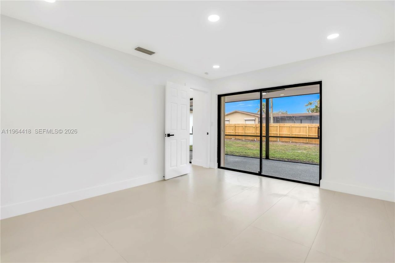 9461 NW 19th Pl, Sunrise, FL 33322 Photo