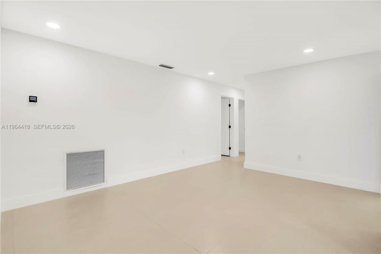 9461 NW 19th Pl, Sunrise, FL 33322 Photo