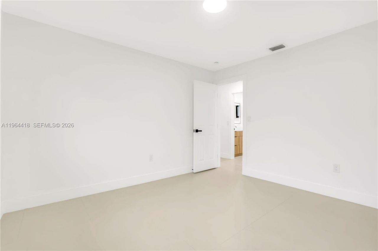 9461 NW 19th Pl, Sunrise, FL 33322 Photo