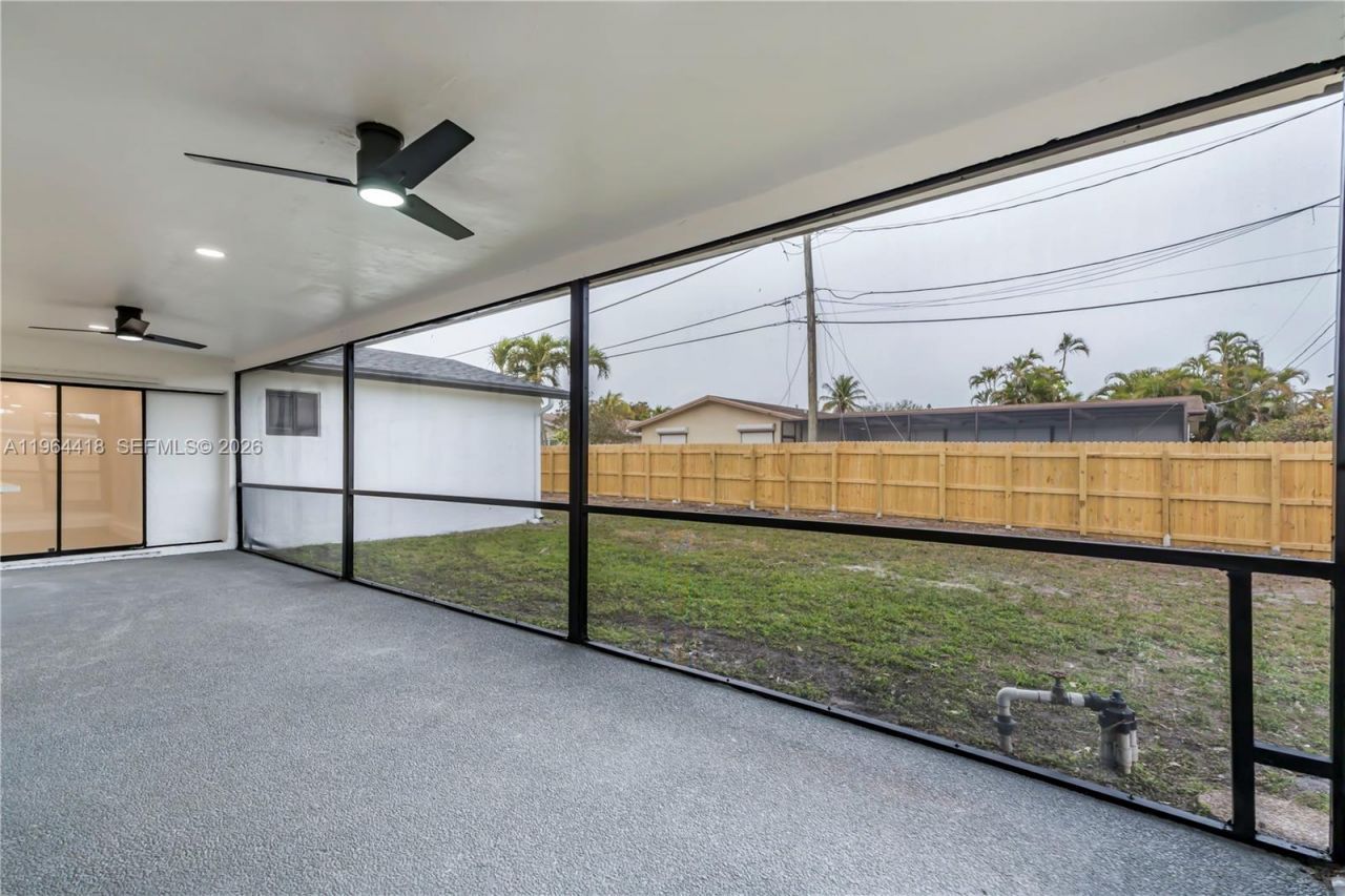 9461 NW 19th Pl, Sunrise, FL 33322 Photo