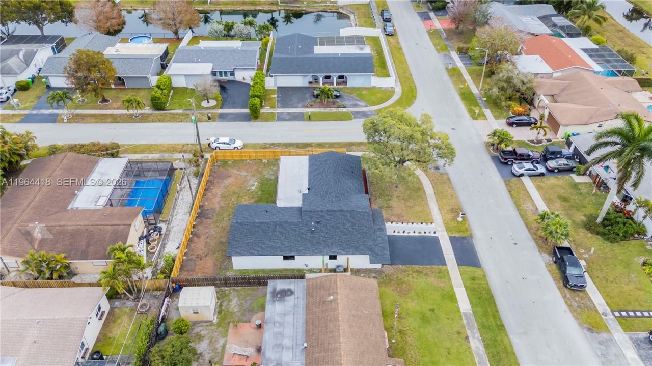 9461 NW 19th Pl, Sunrise, FL 33322 Photo