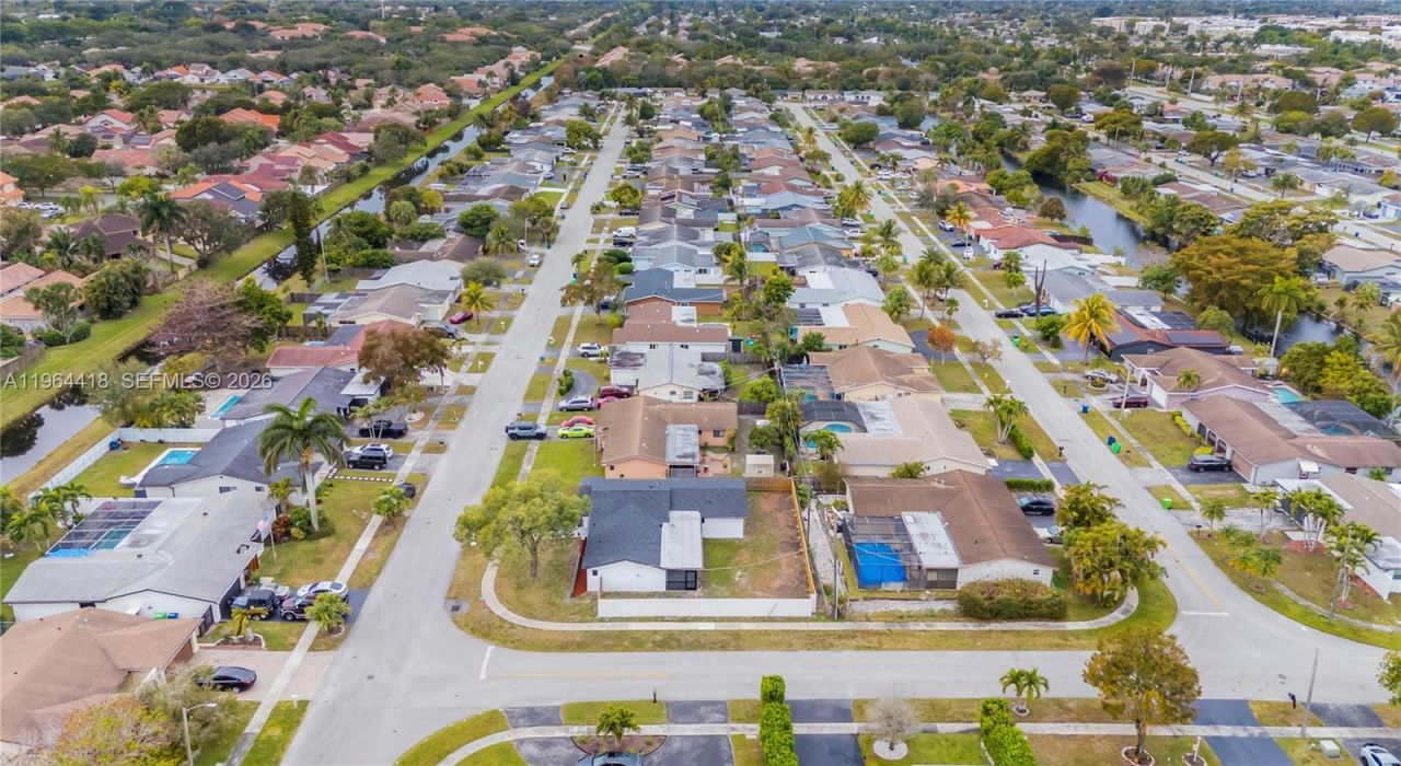 9461 NW 19th Pl, Sunrise, FL 33322 Photo