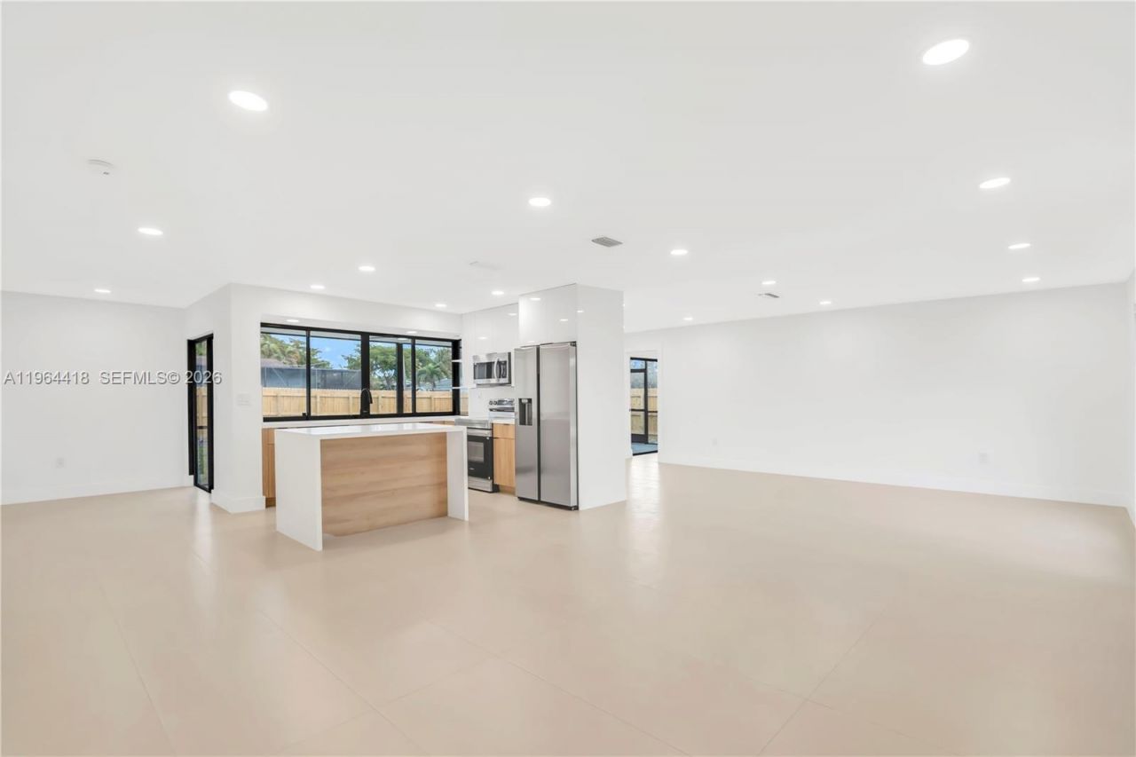 9461 NW 19th Pl, Sunrise, FL 33322 Photo