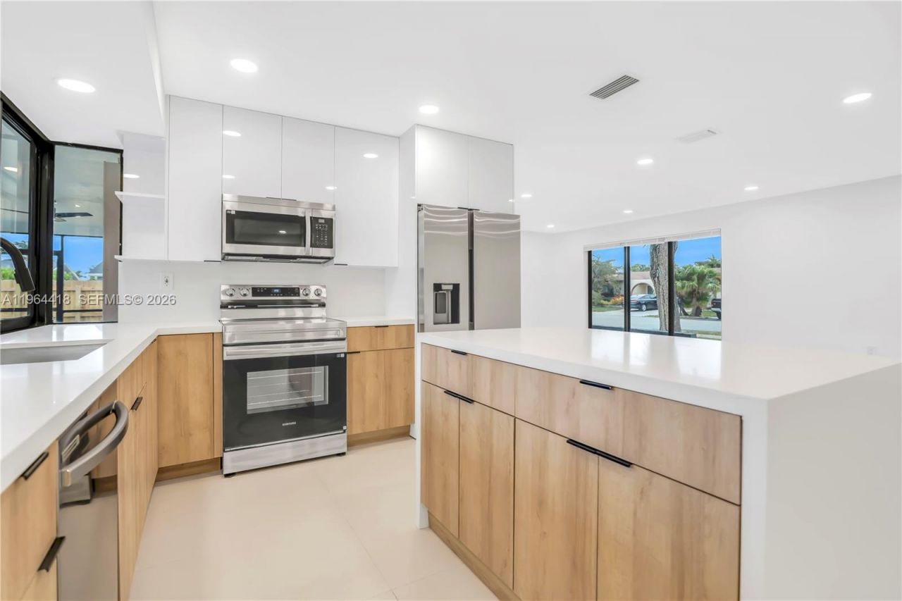 9461 NW 19th Pl, Sunrise, FL 33322 Photo