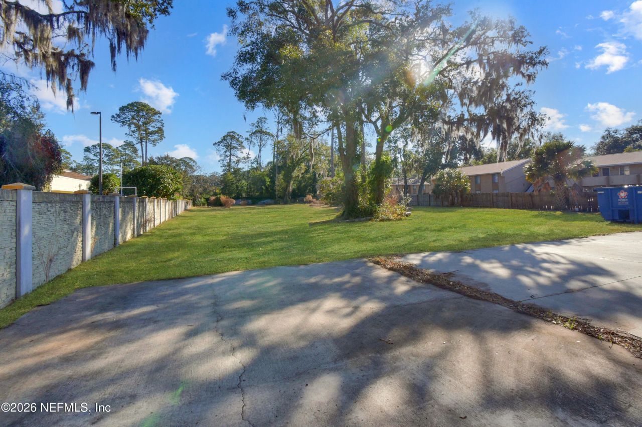 5953 Roosevelt Boulevard, Jacksonville, FL 32244 Photo