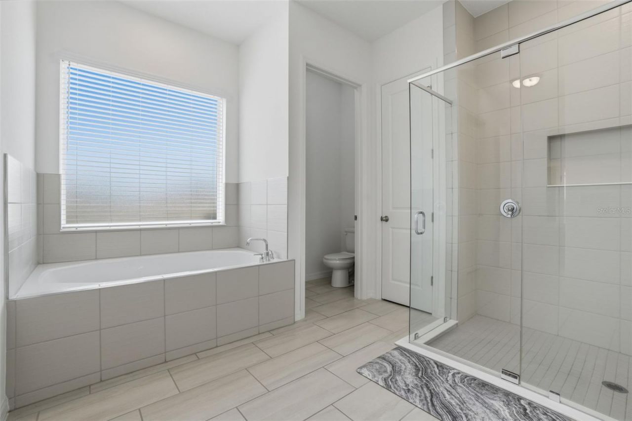 16824 Ridgewood Avenue, Montverde, FL 34756 Photo