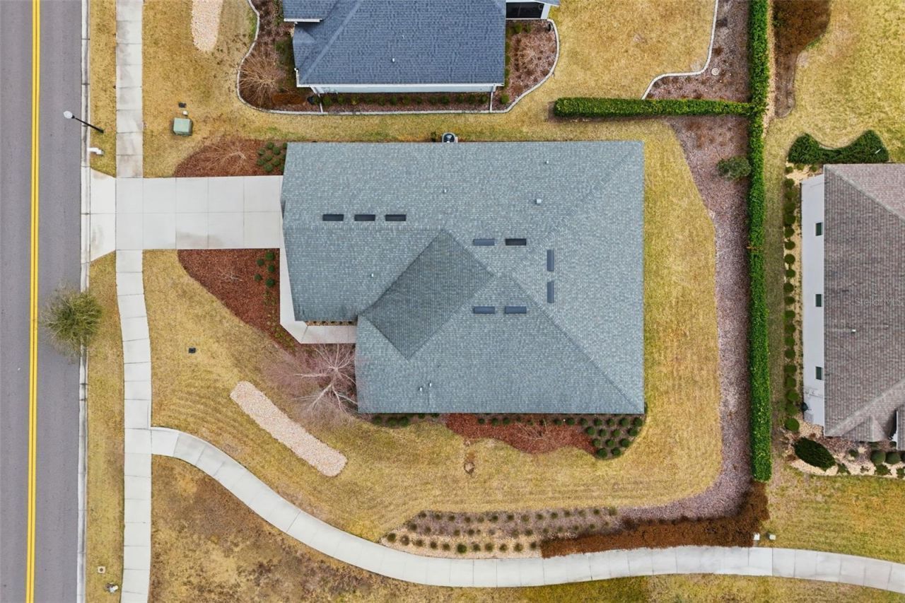 16824 Ridgewood Avenue, Montverde, FL 34756 Photo