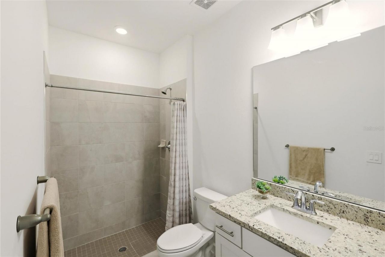 15532 White Linen Drive, Bradenton, FL 34211 Photo