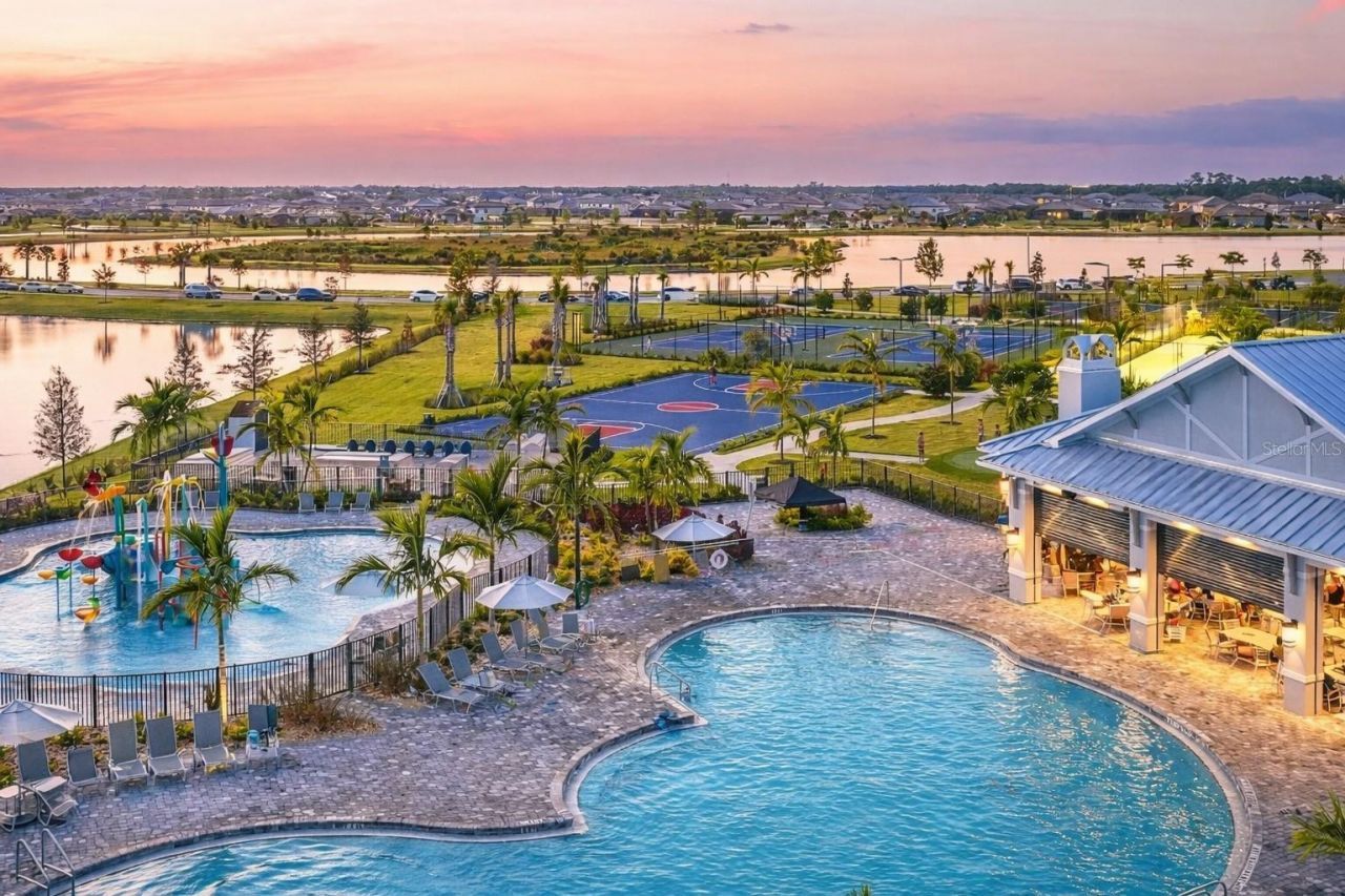 15532 White Linen Drive, Bradenton, FL 34211 Photo