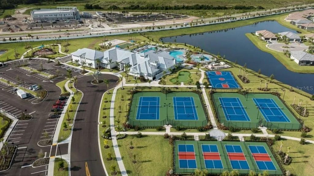 15532 White Linen Drive, Bradenton, FL 34211 Photo