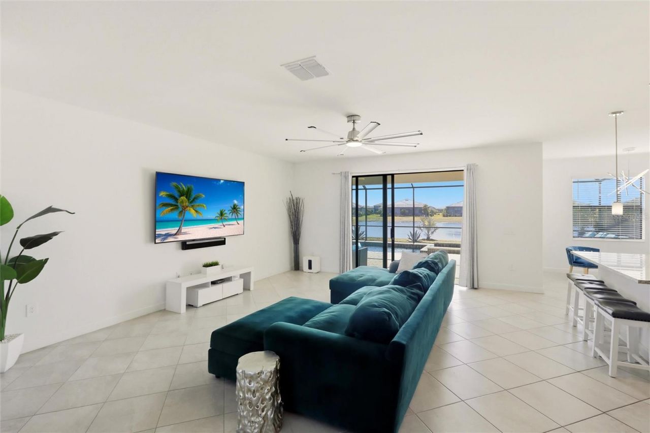 15532 White Linen Drive, Bradenton, FL 34211 Photo