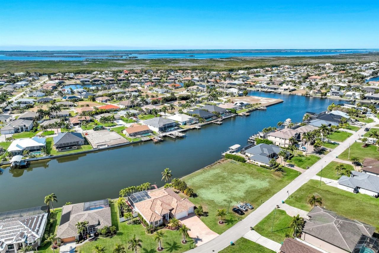 3106 SW 26th Court, Cape Coral, FL 33914 Photo