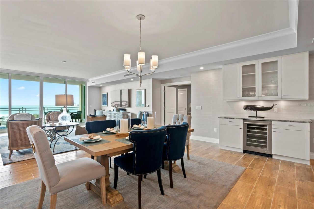 800 Collany Road, Unit 303, Saint Petersburg, FL 33715 Photo