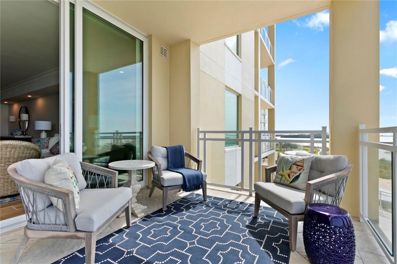 800 Collany Road, Unit 303, Saint Petersburg, FL 33715 Photo