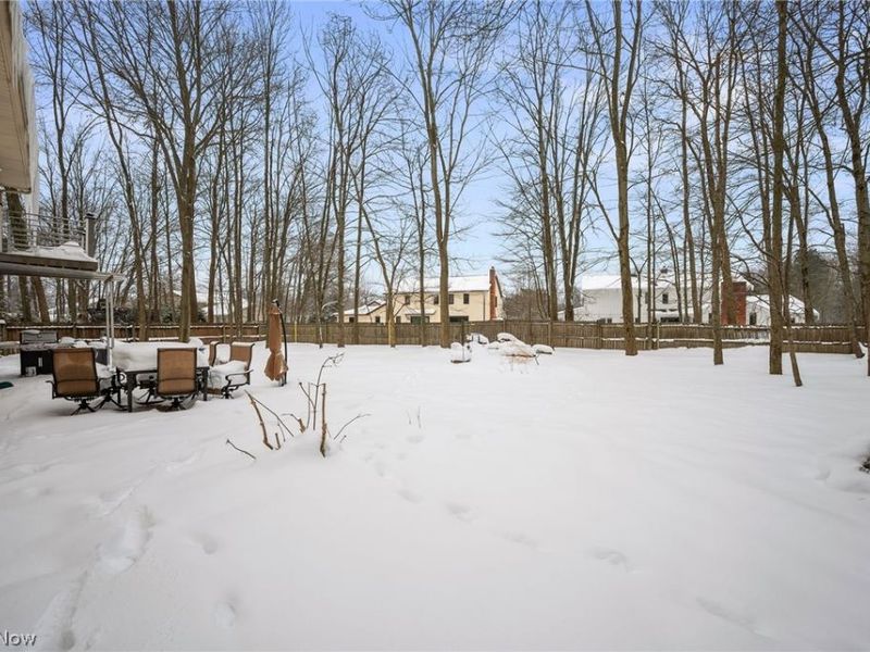 3889 Beechmont Oval, Orange, OH 44122 Photo 25