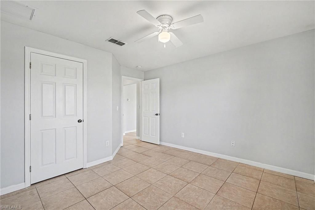 18231 Beauty Berry Ct, Lehigh Acres, FL 33972 Photo