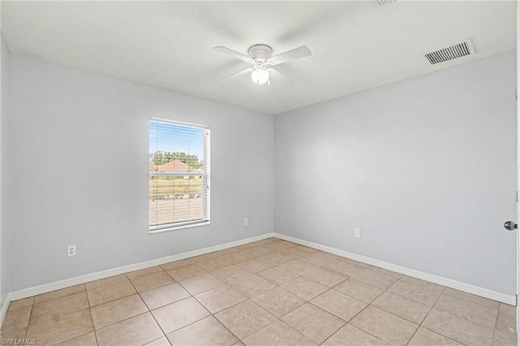 18231 Beauty Berry Ct, Lehigh Acres, FL 33972 Photo