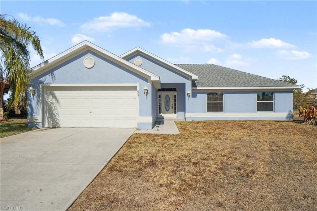 18231 Beauty Berry Ct, Lehigh Acres, FL 33972 Photo