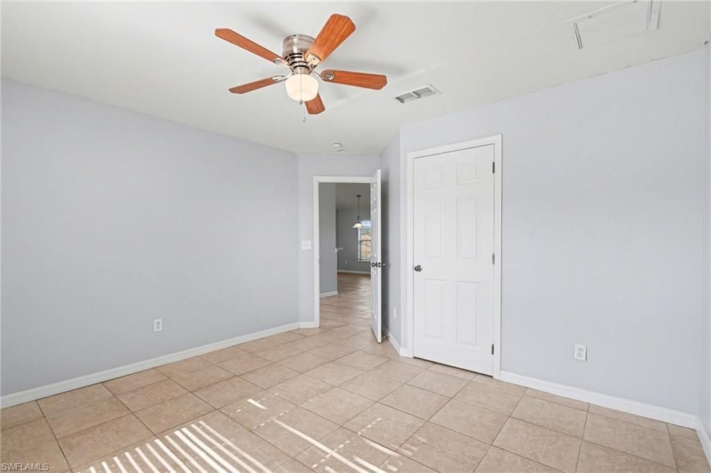 18231 Beauty Berry Ct, Lehigh Acres, FL 33972 Photo