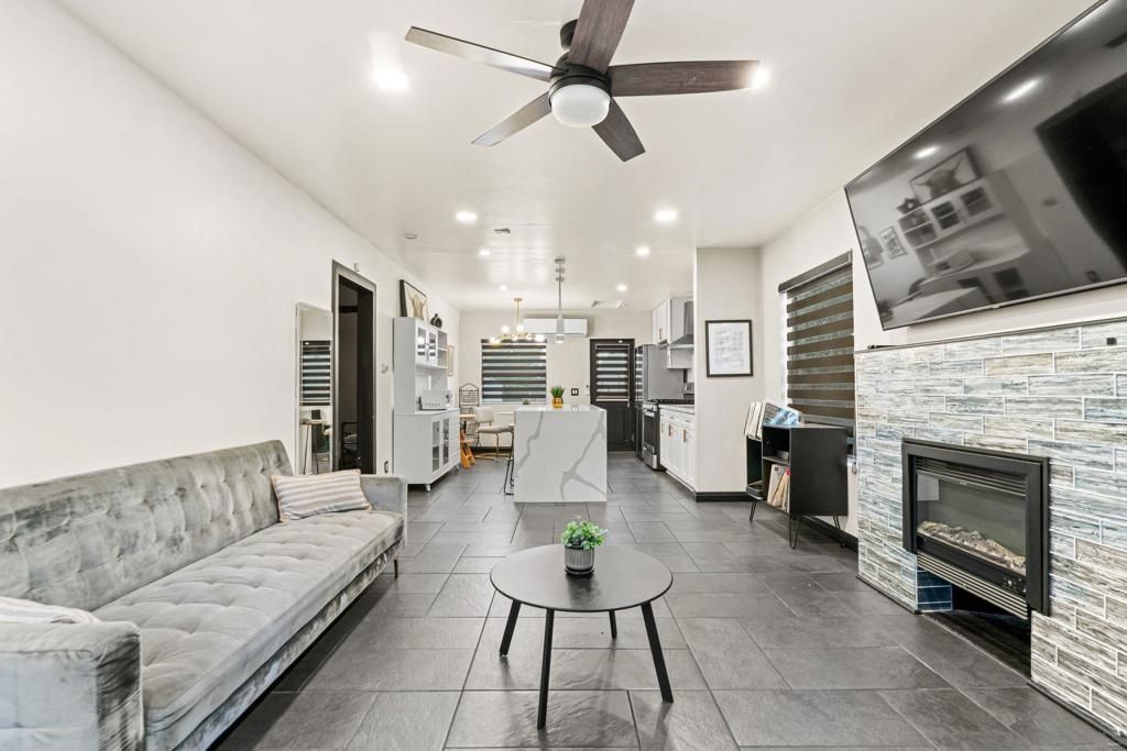 4026 Marine View Ave, San Diego, CA 92113 Main Photo