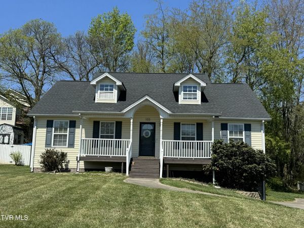 103 Judd Lane, Johnson City, TN 37604