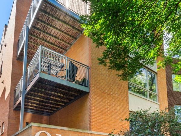 933 W George Street, Unit 2, Chicago, IL 60657