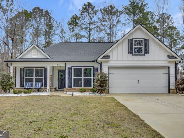 240 Avalee Road, Brooks, GA 30205