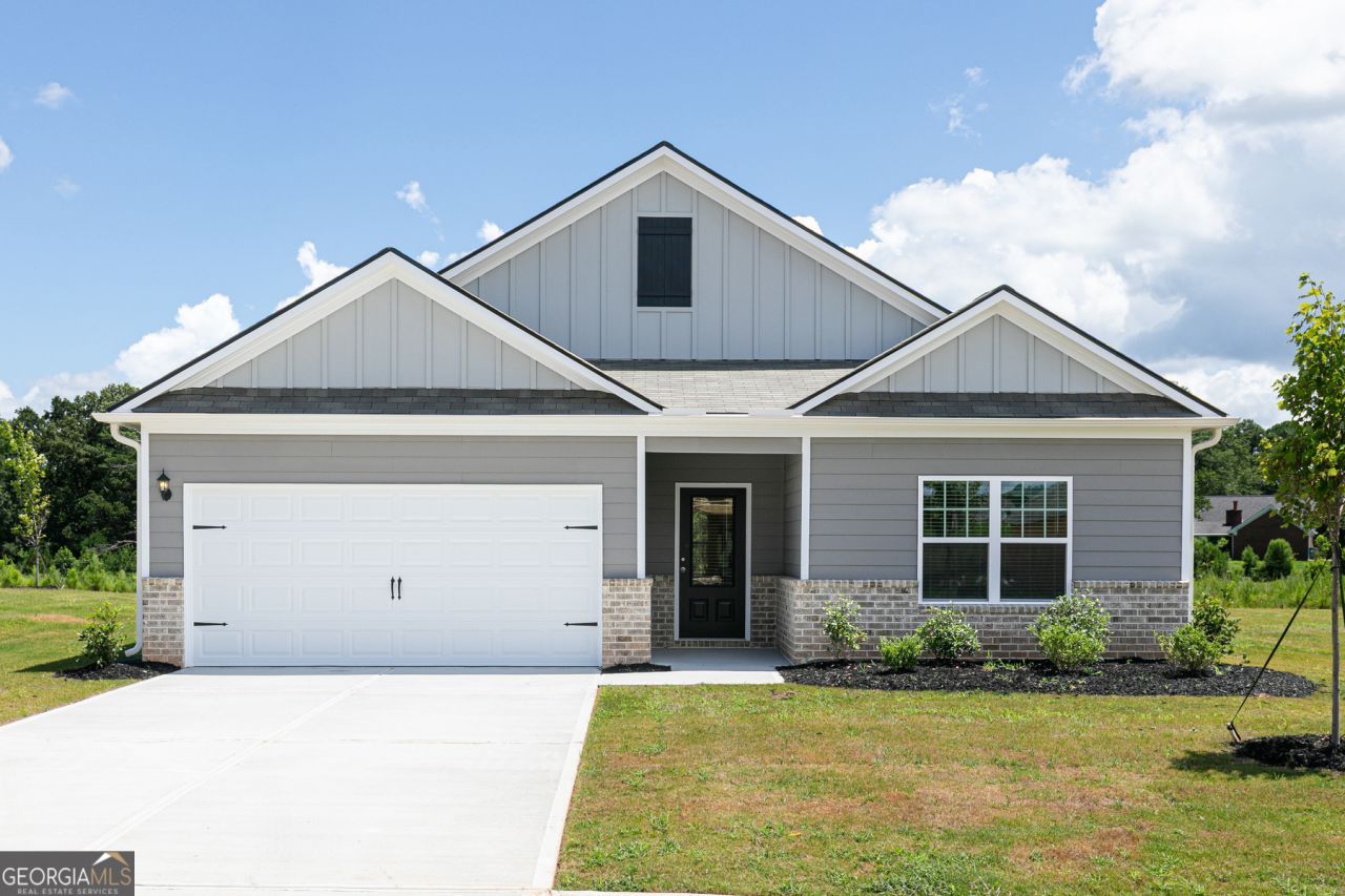 714 Berkeley Drive, Conyers, GA 30013 Main Photo