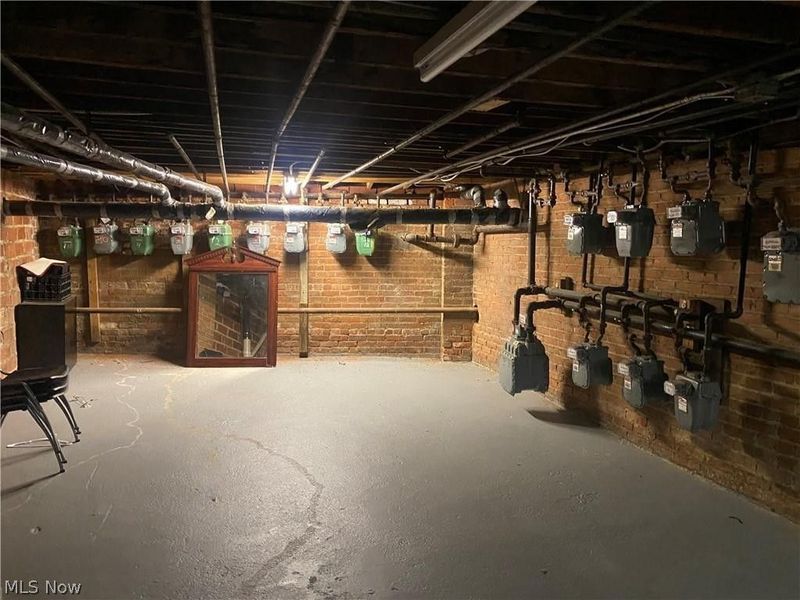 3240 W 98th Street, Cleveland, OH 44102 Photo 24