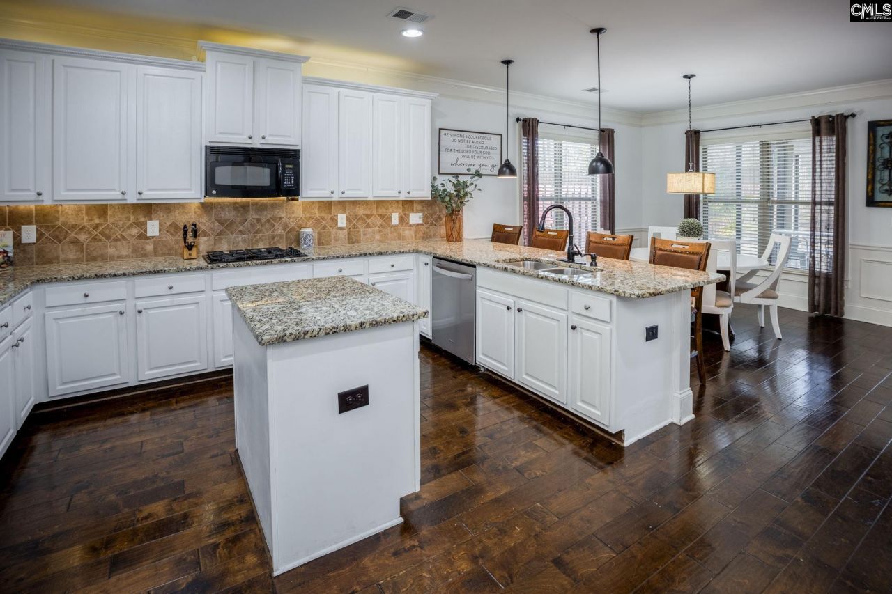 219 Pink Camellia Drive Photo 24